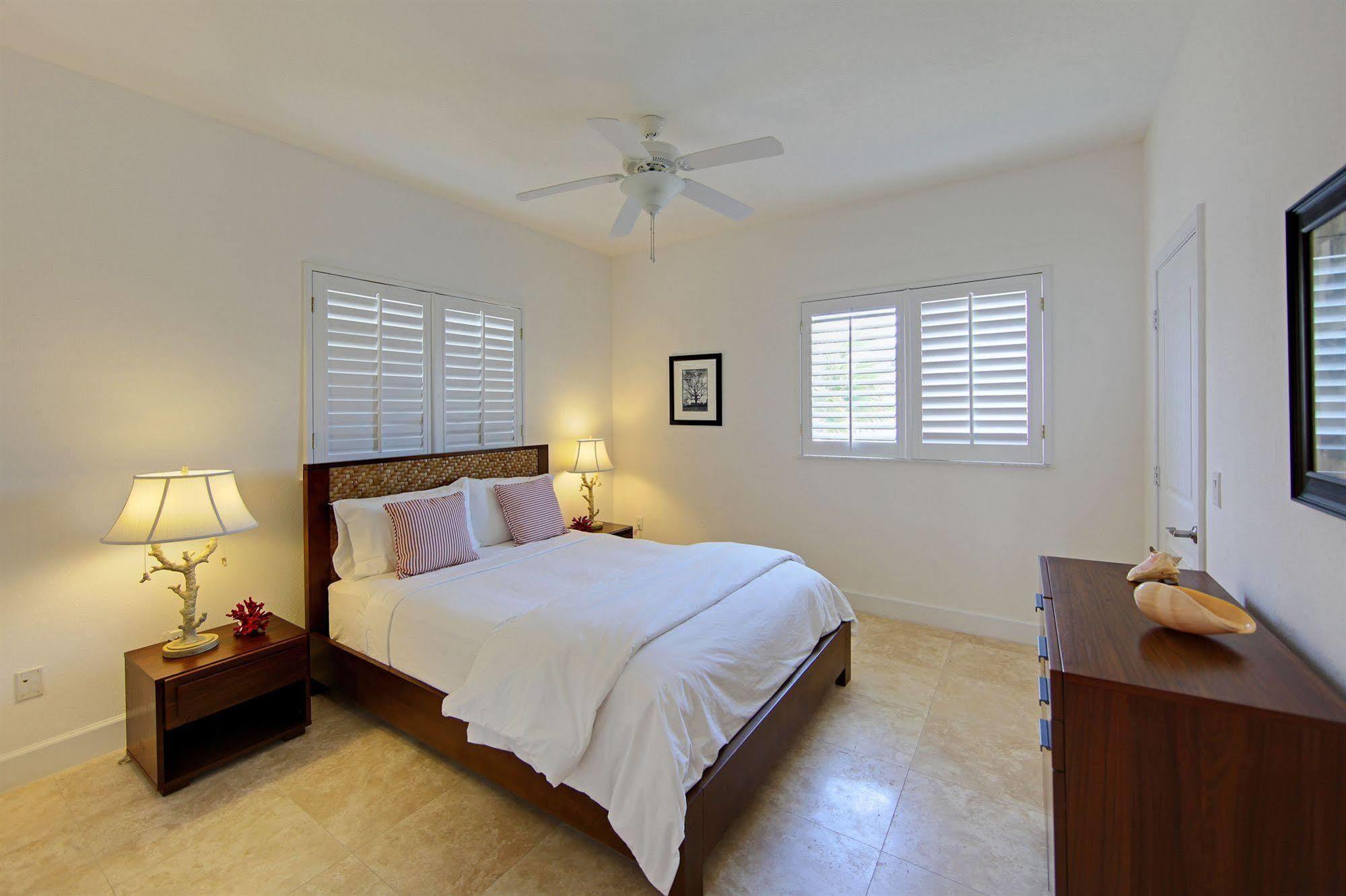 Resorts World Bimini Bailey Town  Room photo